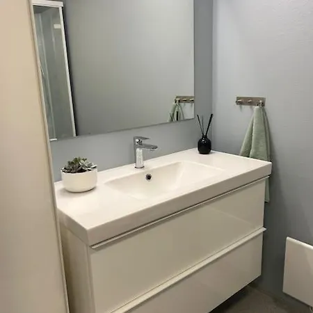 Sentralt Og Romslig I Kristiansand Sentrum Exteriör bild